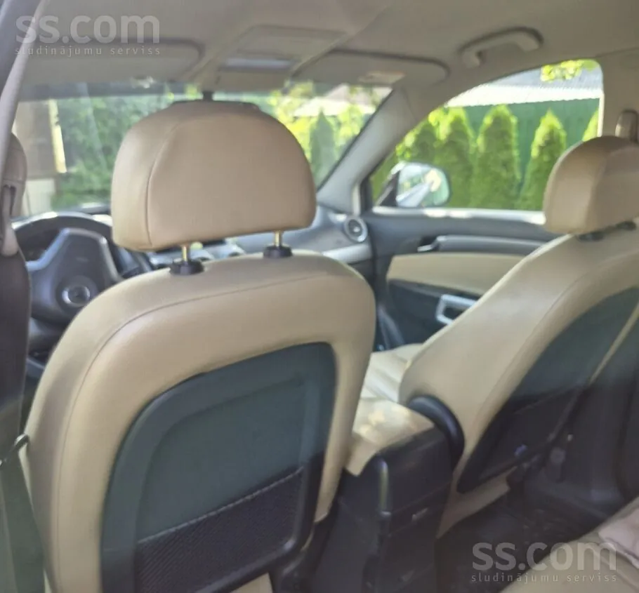 Opel Antara 2008 photo 4