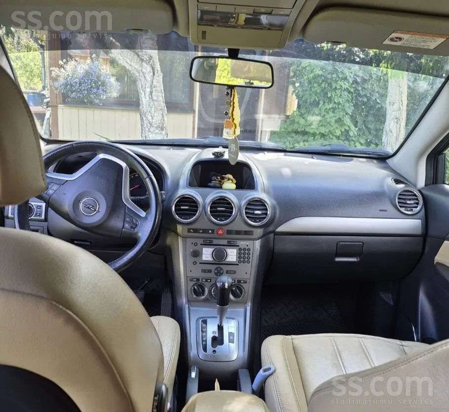 Opel Antara 2008 photo 3