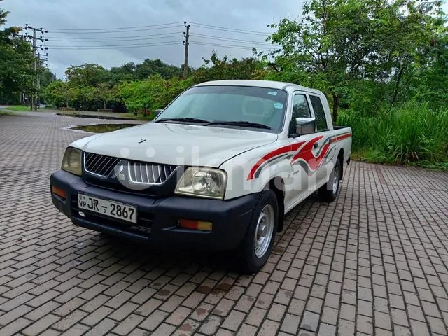 Mitsubishi L200