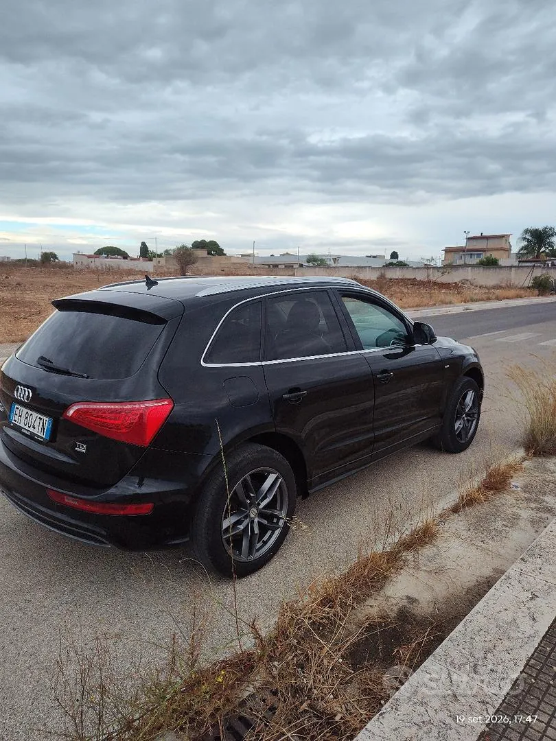 Audi Q5 2011 photo 2