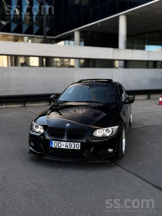 BMW 335