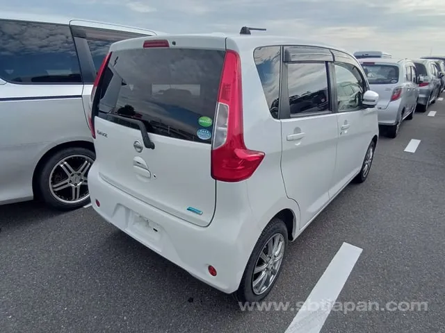 Nissan Dayz X 2016 photo 4