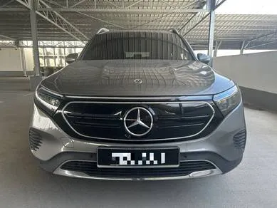 Mercedes-Benz Eqb350