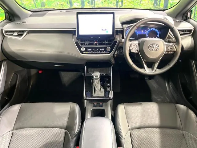Toyota Corolla Cross 2026 photo 2