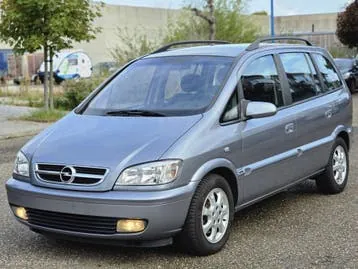 Opel Zafira 2004 photo 2