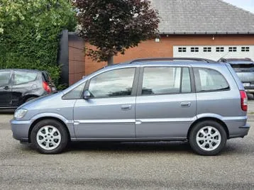 Opel Zafira 2004 photo 3