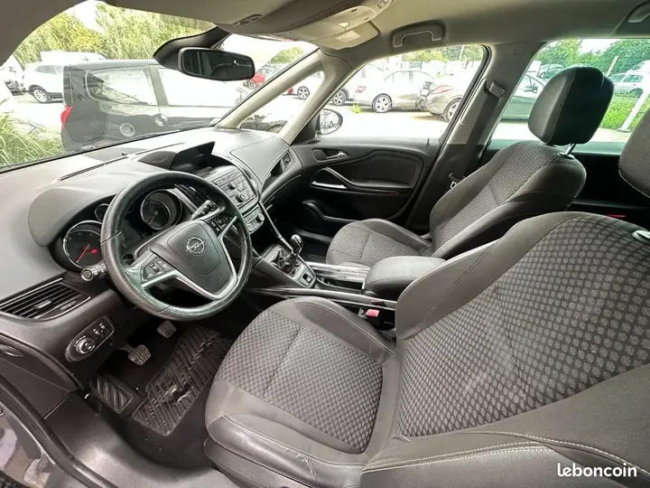 Opel Zafira 2016 photo 5