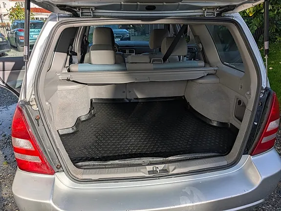 Subaru Forester 2005 photo 2