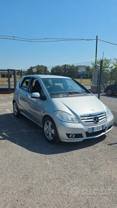 Mercedes-Benz C-Class 2011 photo 5