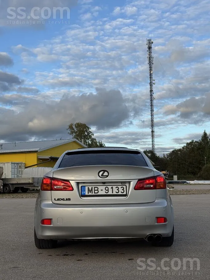 Lexus Is 2007 photo 4