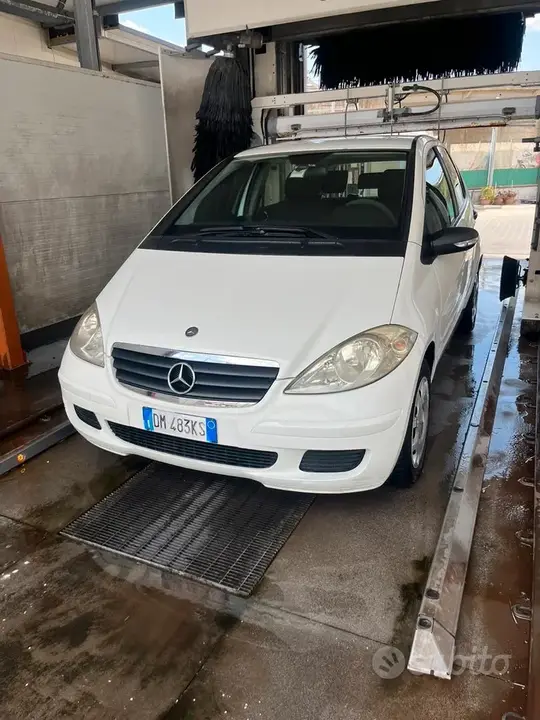 Mercedes-Benz A