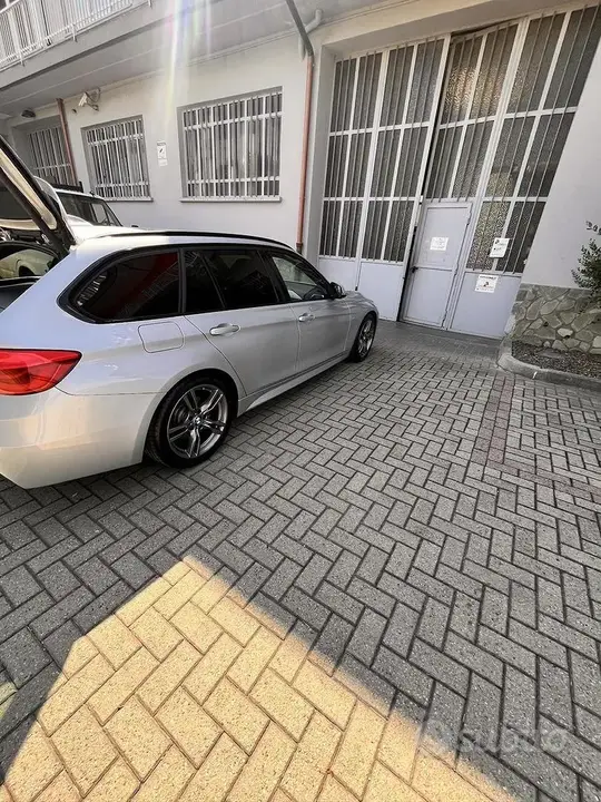 BMW 320D 2016 photo 2