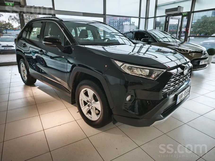 Toyota Rav4 2020 photo 2
