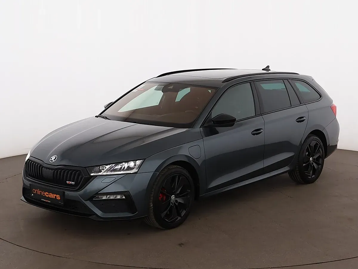 Skoda Octavia 2021 photo 2