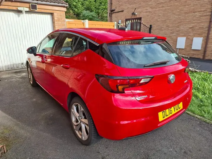 Vauxhall Astra 2016 photo 5