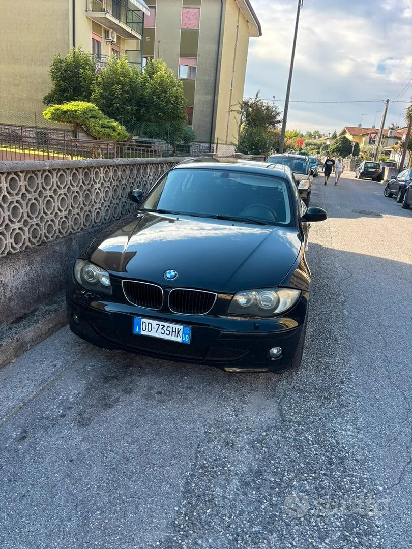 BMW 1 Series 2006 photo 2