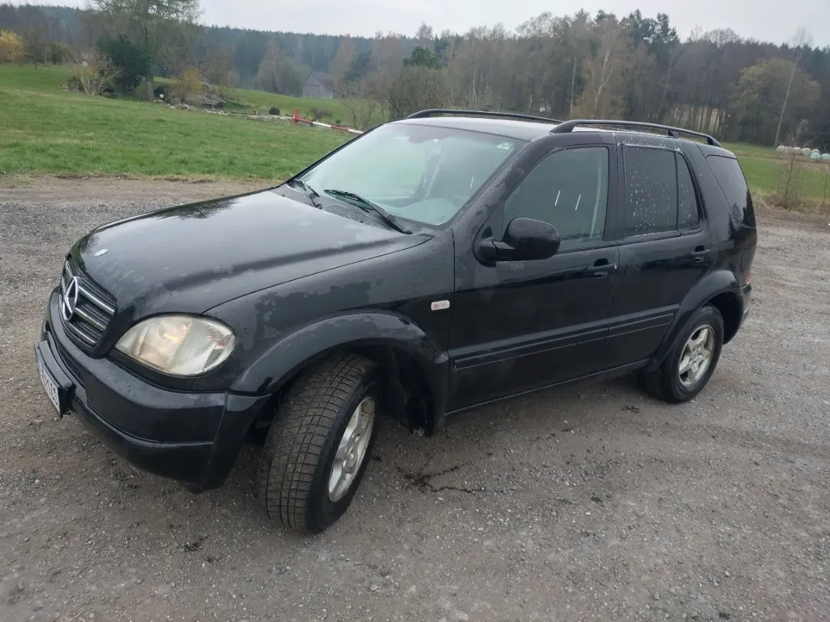 Mercedes-Benz M-Class