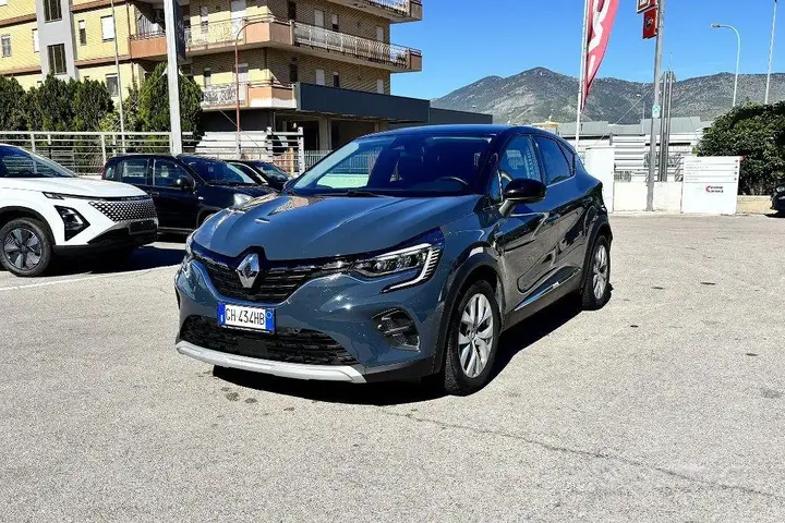 Renault Captur 2022 photo 3