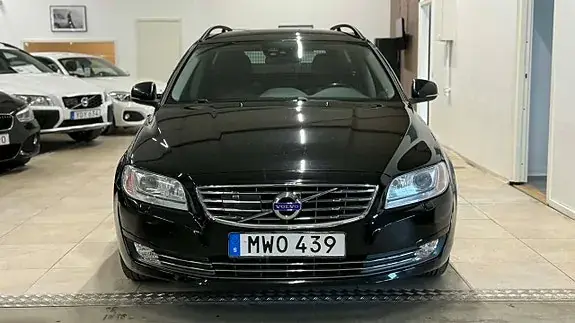 Volvo V70 2016 photo 2