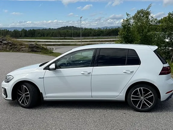 Volkswagen Golf Vii 2019 photo 3
