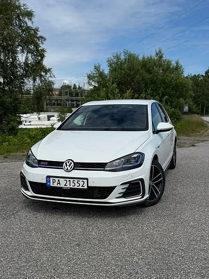 Volkswagen Golf Vii 2019 photo 2