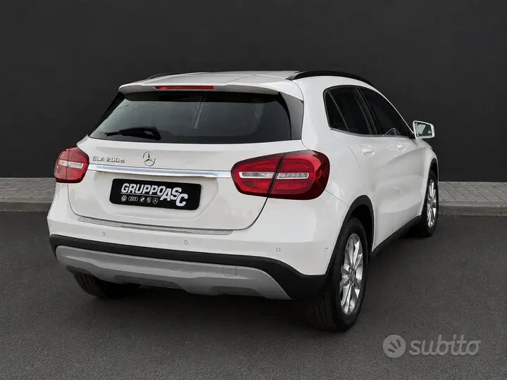 Mercedes-Benz Gla 2016 photo 5
