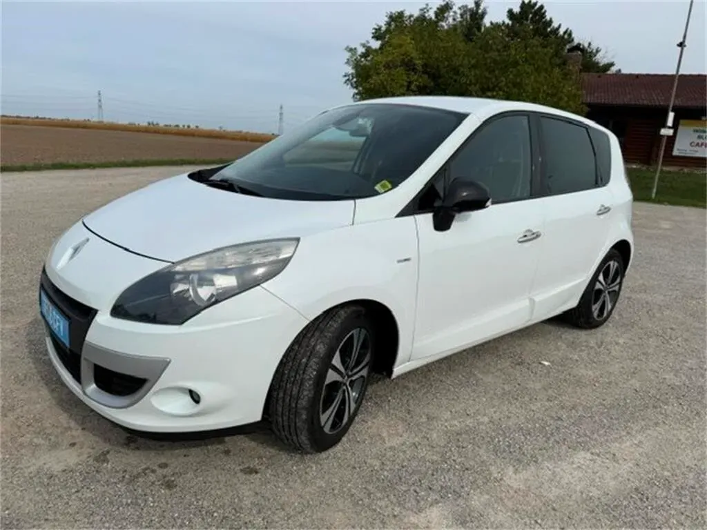 Renault Scenic 2011 photo 3