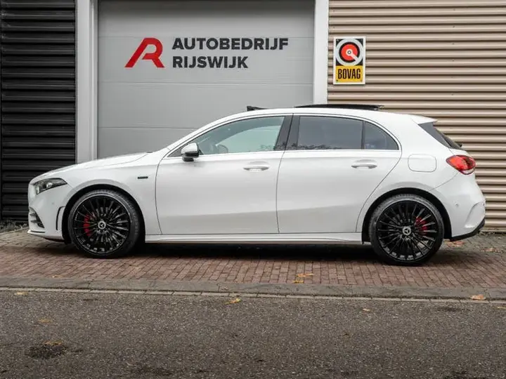 Mercedes-Benz A-Class 2021 photo 2