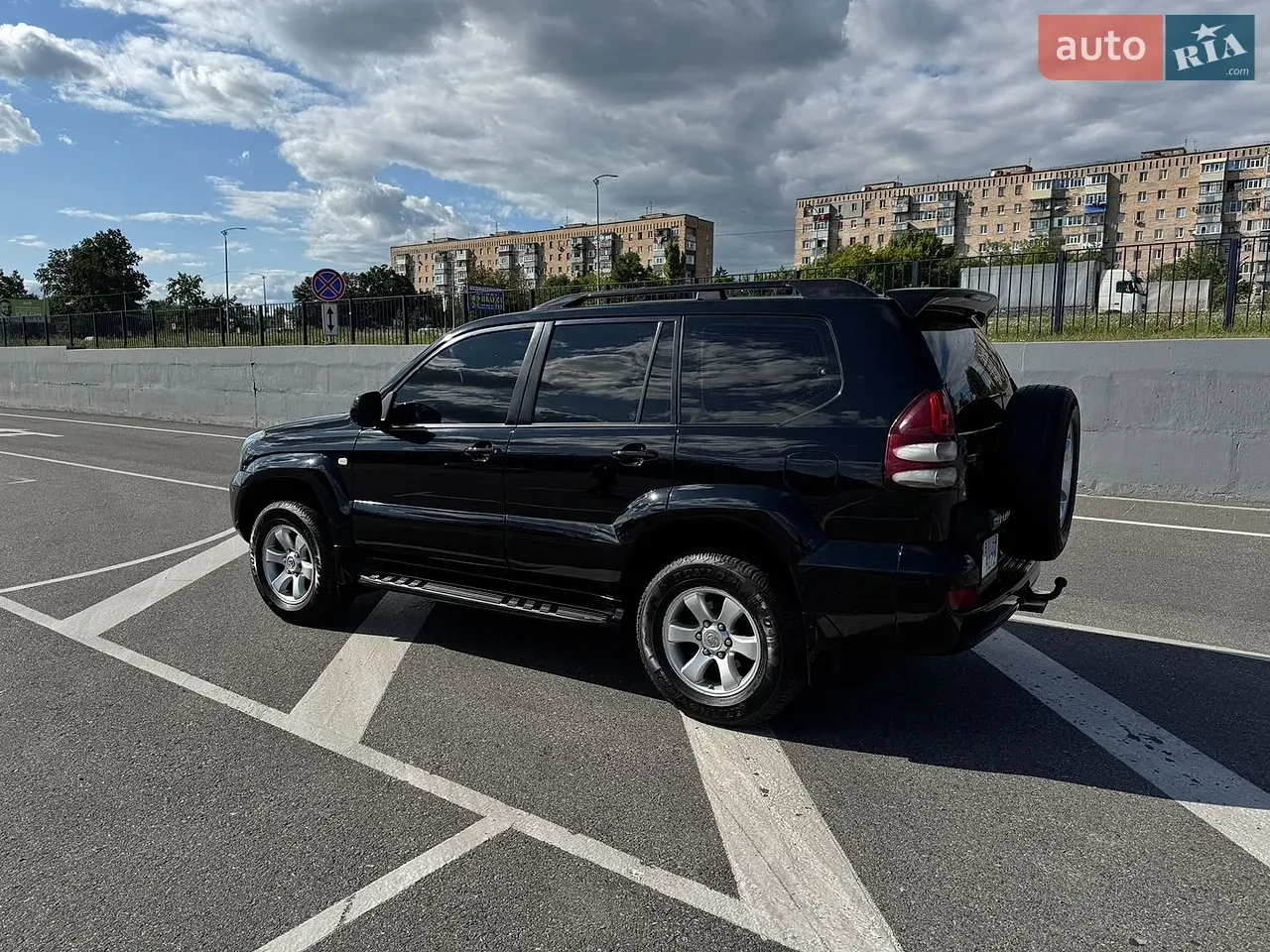 Toyota Land Cruiser Prado 2004 photo 4