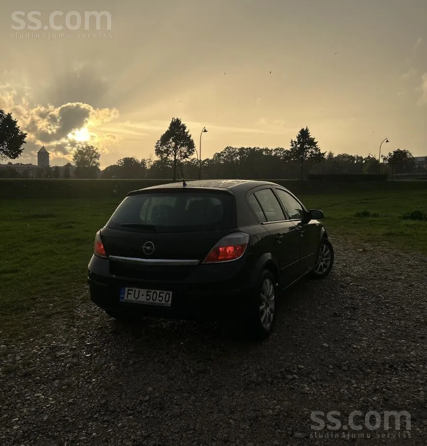 Opel Astra 2005 photo 4