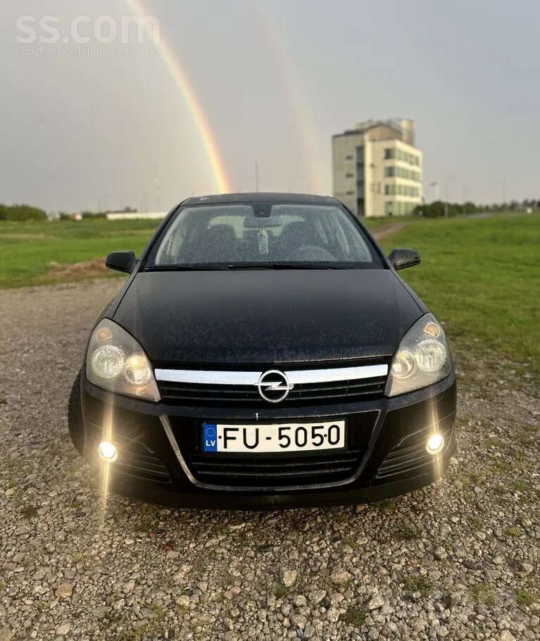 Opel Astra 2005 photo 2