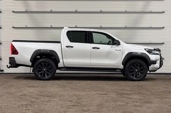 Toyota Hilux 2022 photo 2
