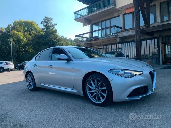 Alfa Romeo Giulia
