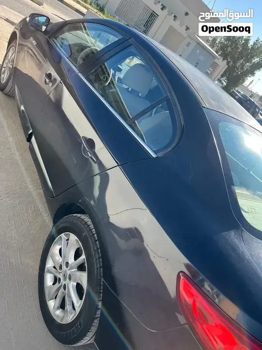 Mitsubishi Galant