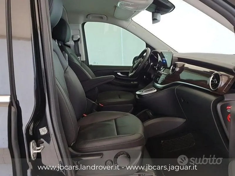 Mercedes-Benz Class V 2021 photo 3