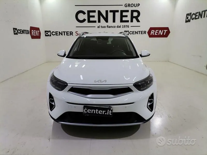 Kia Stonic 2025 photo 2