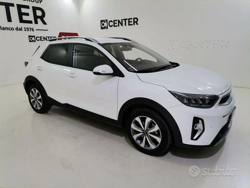 Kia Stonic 2025 photo 3