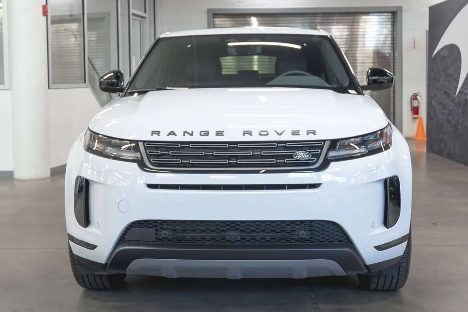 Land Rover Range Rover Evoque 2026 photo 5
