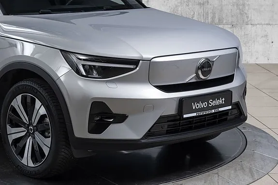Volvo C40 2023 photo 2