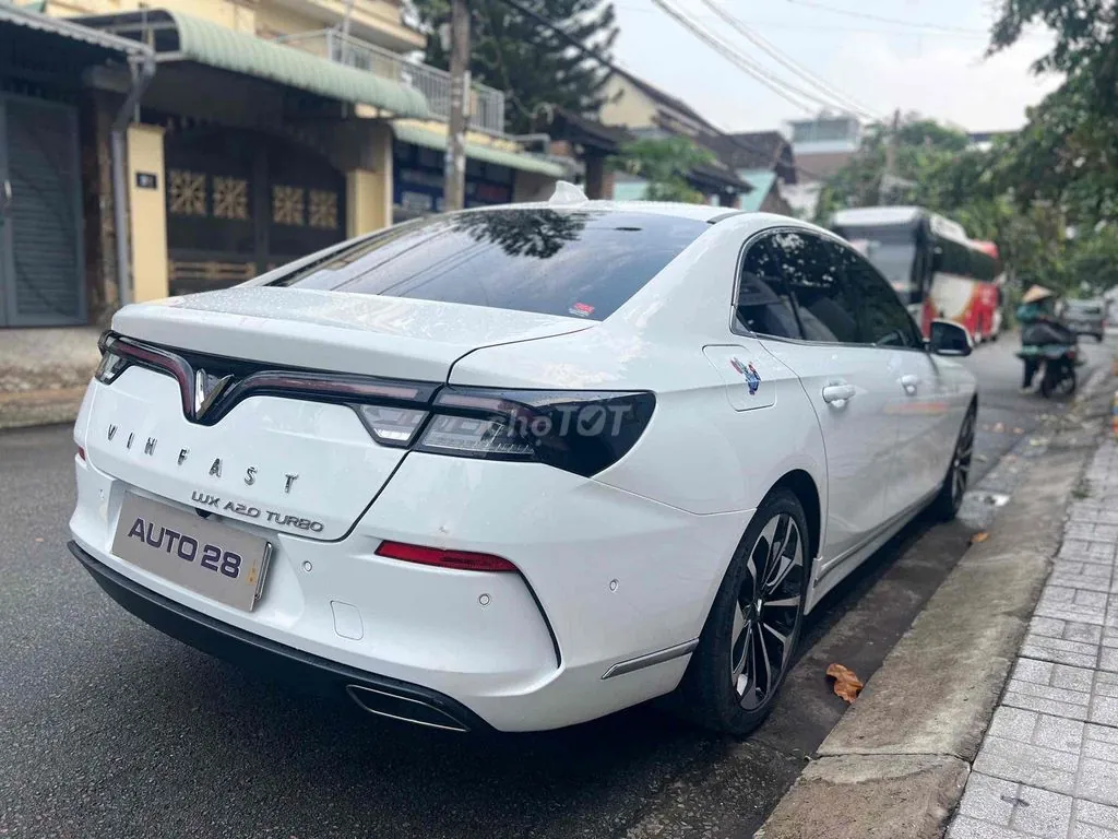 Vinfast Lux A2.0 2022 photo 5
