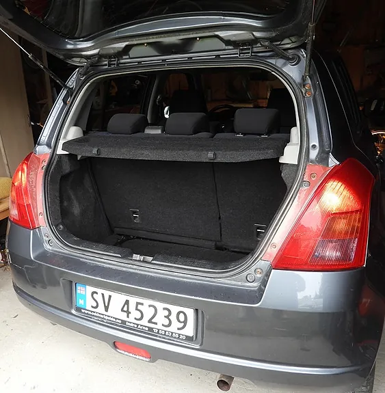 Suzuki Swift 2006 photo 5