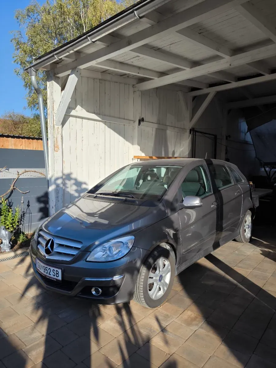 Mercedes-Benz B-Class