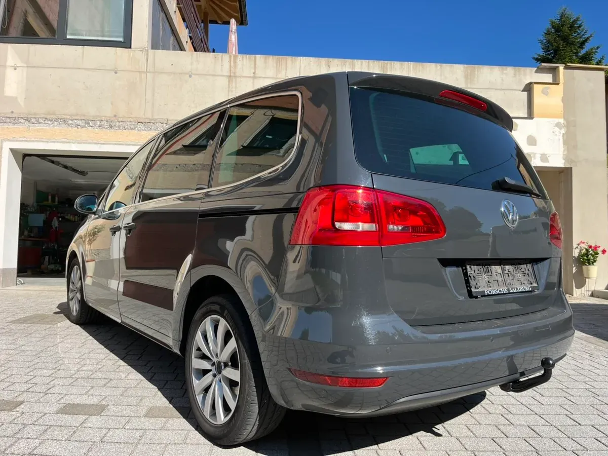 Volkswagen Sharan 2011 photo 3