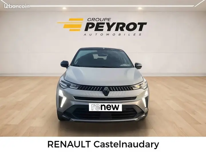 Renault Captur 2026 photo 2