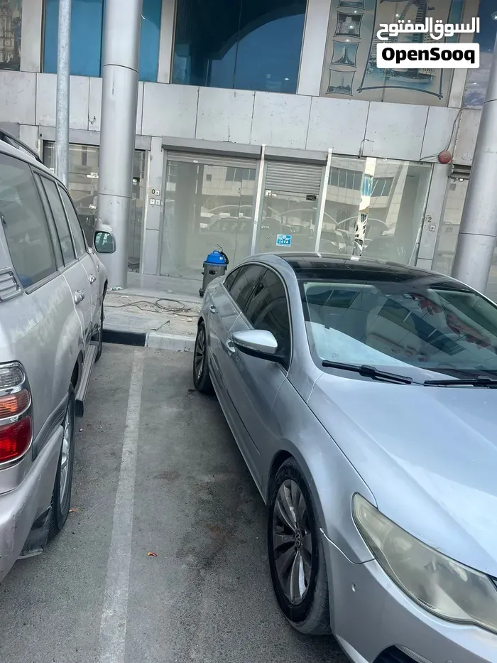 Volkswagen Passat 2012 photo 2