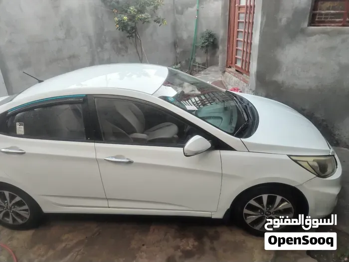 Hyundai Accent 2016 photo 3