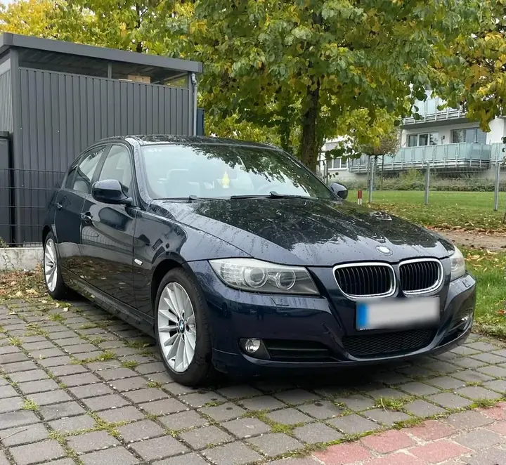 BMW 320I