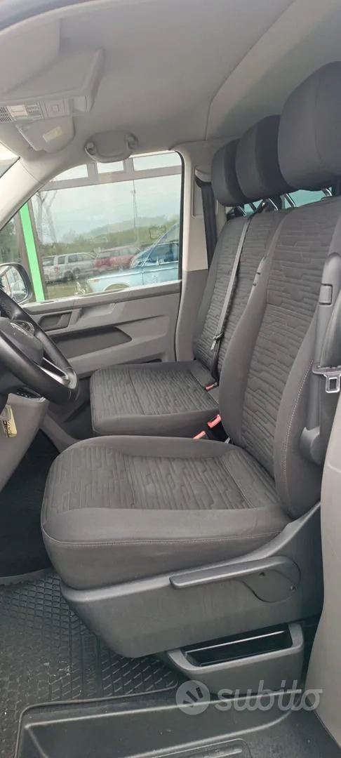 Volkswagen Caravelle 2019 photo 5