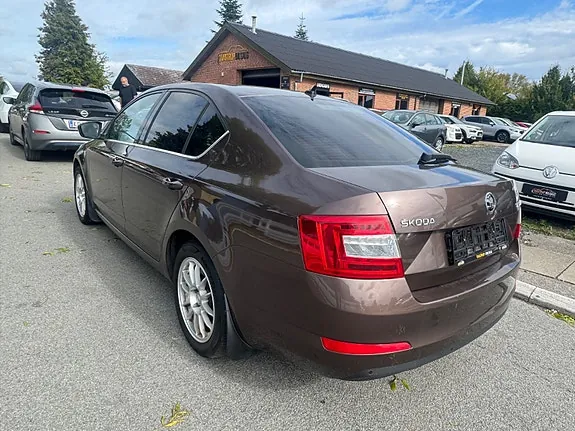 Skoda Octavia 2017 photo 4