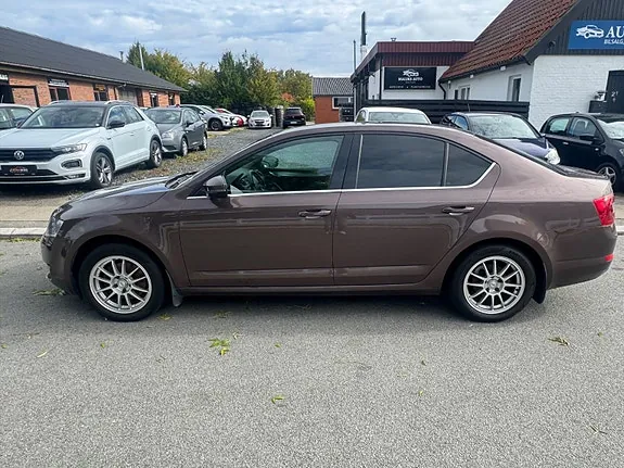 Skoda Octavia 2017 photo 3